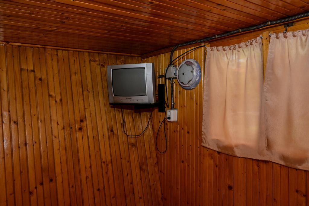 Camping Robinson Country Club オラデア 部屋 写真